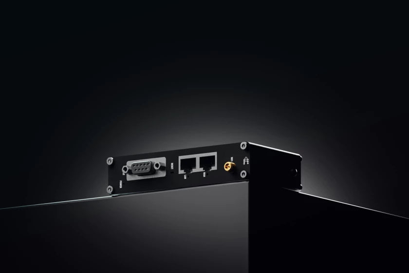 RUT142 INDUSTRIAL RS232 ROUTER